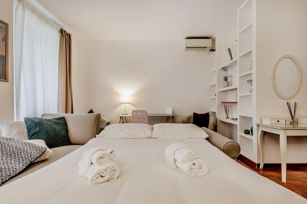 Casa Del Borgo Elegant 200 M From The Vatican 8/pax Lejlighed *