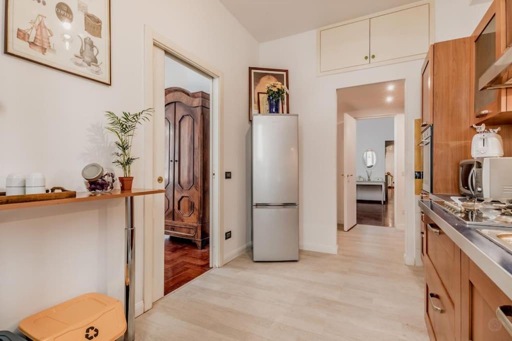 Casa Del Borgo Elegant 200 M From The Vatican 8/pax Rom