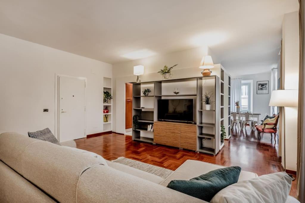 Lejlighed Casa Del Borgo Elegant 200 M From The Vatican 8/pax